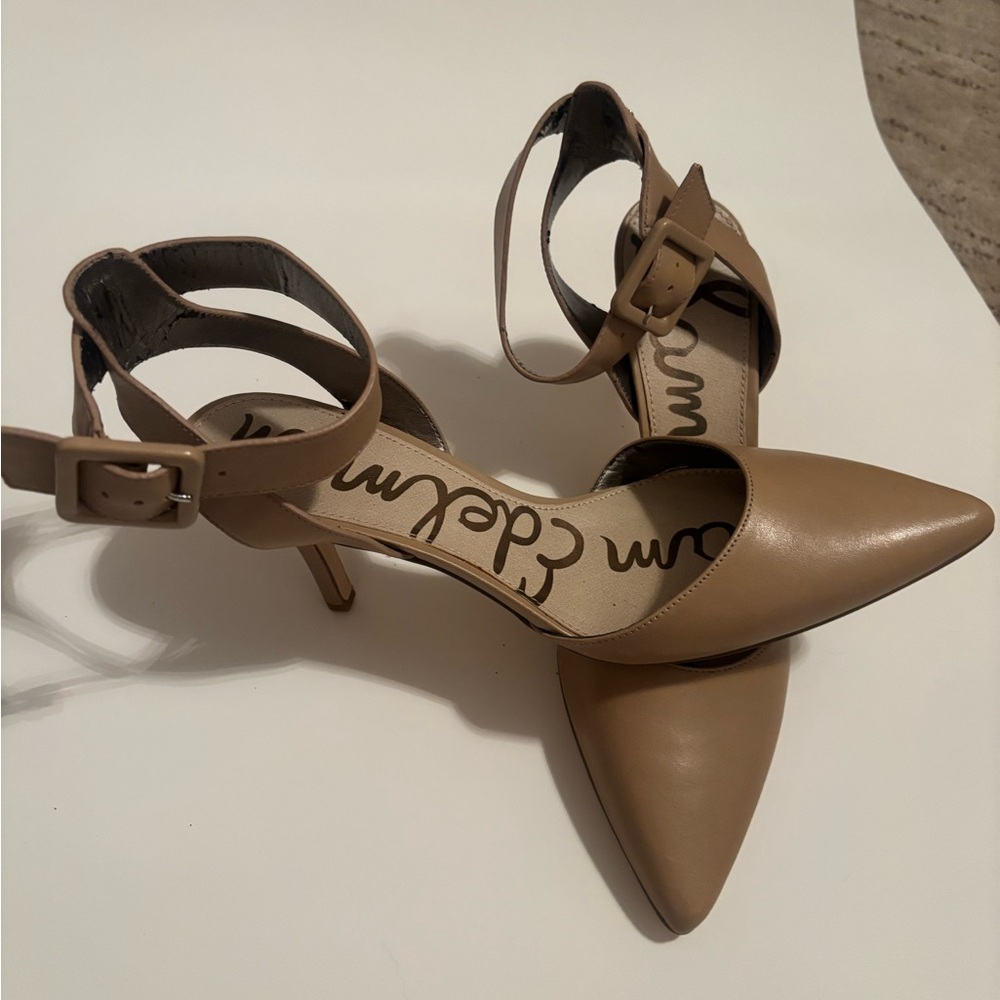 Sam Edelman Okala 8 1/2 Tan Pointed-Toe Heels classy.